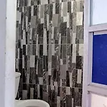 Habitación Confortable con Baño Interno