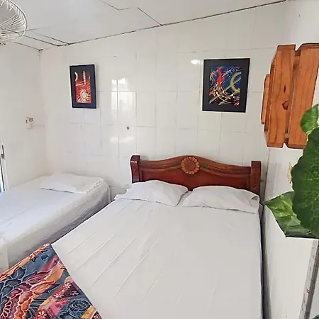 Habitacion Confortable Con Bano Interno Cartagena