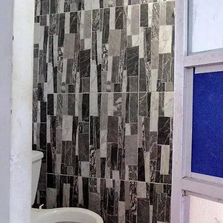 Habitacion Confortable Con Bano Interno * Cartagena